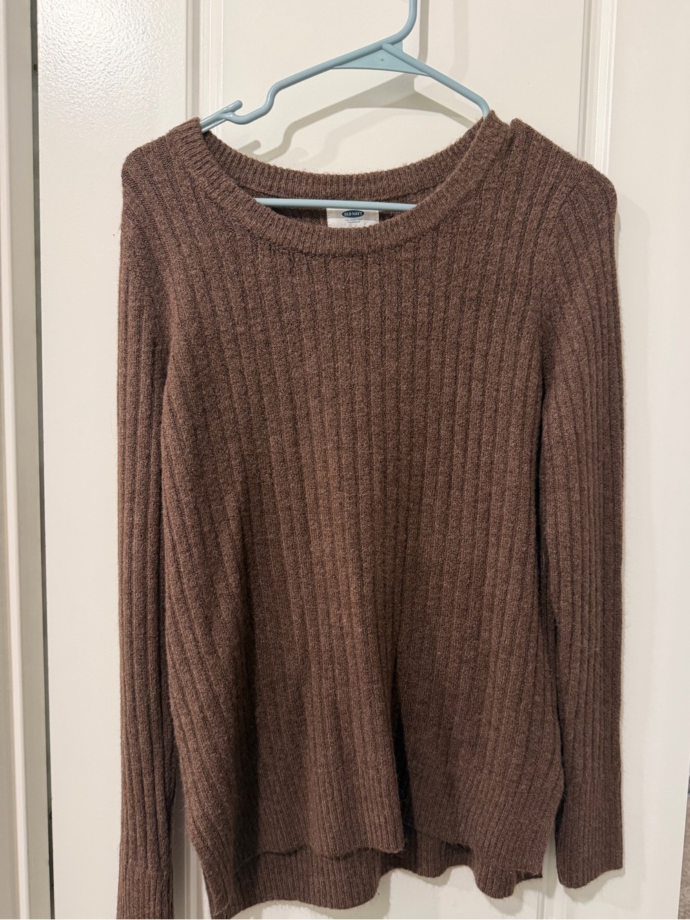 Old Navy Ribbed Crewneck Sweater in Chocolate Brown